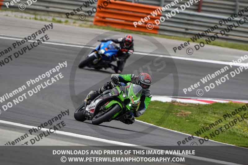 cadwell no limits trackday;cadwell park;cadwell park photographs;cadwell trackday photographs;enduro digital images;event digital images;eventdigitalimages;navarra;no limits trackdays;peter wileman photography;racing digital images;trackday digital images;trackday photos